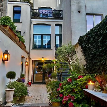 Huyze Elimonica Bed and Breakfast Οστένδη